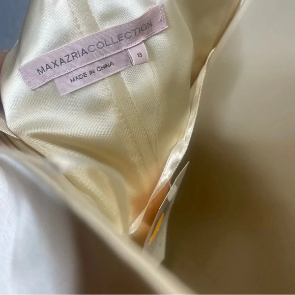 Maxazria Collection HOCO Silk Tufted Waist Bubble Hem Strapless Large Bow Dress - Picture 5 of 6